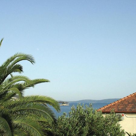 Awesome Home In Seget Vranjica With Wifi 外观 照片