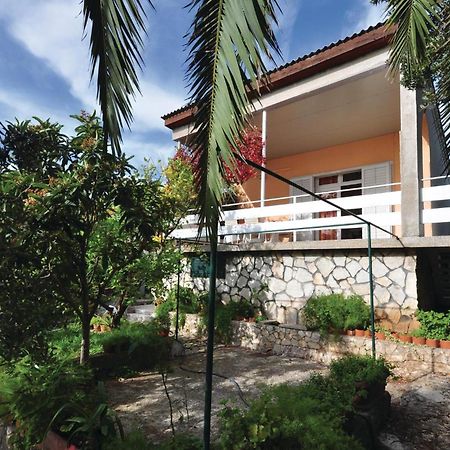 Awesome Home In Seget Vranjica With Wifi 外观 照片